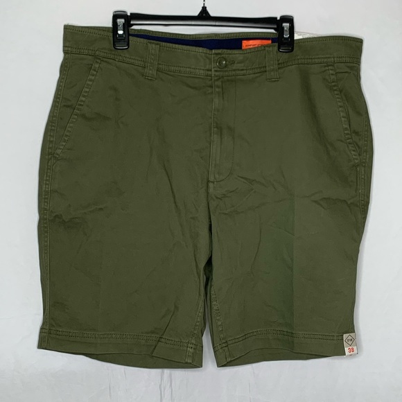 St. John’s Bay Green Shorts - Picture 2 of 6